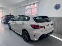 Usado BMW 118 Comfort Edition 136 CV (100 kW) 2022 Blanco Utilitario