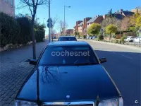 Usado Mercedes C180 Elegance 122 CV (89 kW) 1994 Verde Berlina