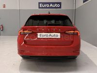 Usado Skoda Octavia Style 150 CV (110 kW) 2021 Rojo Familiar