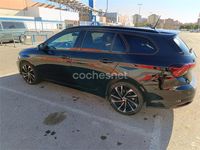 Usado Fiat Tipo 120 CV (88 kW) 2018 Negro Familiar