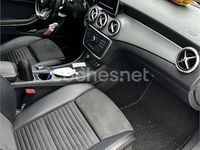 Usado Mercedes CLA200 Shooting Brake AMG line 136 CV (100 kW) 2015 Blanco Familiar