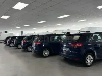 Usado Citroën C4 Picasso Feel 120 CV (88 kW) 2018 Azul Monovolumen