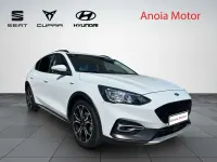 Usado Ford Focus Active X 125 CV (91 kW) 2021 Blanco Familiar
