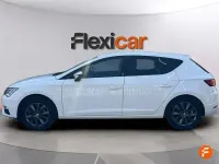 Usado Seat Leon Style 115 CV (84 kW) 2020 Blanco Berlina