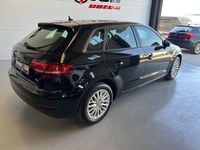 Usado Audi A3 116 CV (85 kW) 2018 Negro Berlina