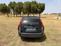 Usado Volvo V50 Momentum 136 CV (100 kW) 2009 Azul Familiar