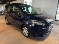 Usado Ford Tourneo Courier Titanium 100 CV (73 kW) 2017 Azul Monovolumen