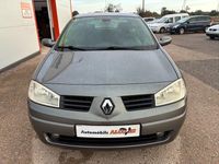 Usado Renault Mégane II Authentique 100 CV (73 kW) 2005 Verde Berlina