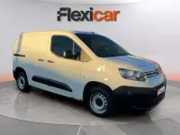 Usado Citroën Berlingo Live 102 CV (75 kW) 2020 Blanco Monovolumen