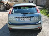 Używany Ford Focus Trend 115 KM (84 kW) 2005 Niebieski Sedan/Limuzyna