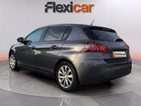 Usado Peugeot 308 Access 131 CV (96 kW) 2020 Gris Utilitario