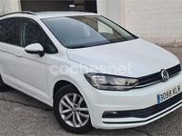 Usado VW Touran Business 115 CV (84 kW) 2018 Blanco Monovolumen