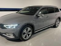 Usado VW Passat Alltrack 200 CV (147 kW) 2023 Gris / plata Familiar