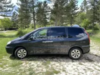 Usado Citroën C8 Exclusive 138 CV (101 kW) 2007 Negro Monovolumen