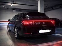 Usado Seat Leon Style 150 CV (110 kW) 2024 Negro Familiar