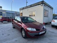 Usado Renault Mégane II 105 CV (77 kW) 2008 Rojo Berlina