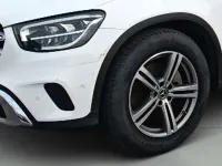Usado Mercedes GLC220 194 CV (142 kW) 2022 Blanco SUV