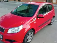 Usado Chevrolet Aveo LS 101 CV (74 kW) 2010 Rojo Berlina