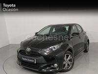 Usado Toyota Yaris Hybrid Active 116 CV (85 kW) 2024 Negro Berlina