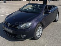 Usado VW Golf Cabriolet 160 CV (117 kW) 2014 Violeta / lila Descapotable