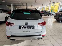 Usado Seat Arona 116 CV (85 kW) 2025 Blanco SUV