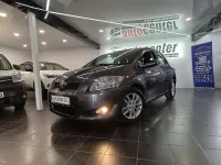 Usado Toyota Auris 90 CV (66 kW) 2009 Gris Utilitario