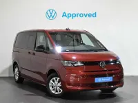 Usado VW Multivan 150 CV (110 kW) 2025 Rojo Monovolumen
