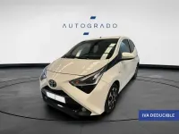 Usado Toyota Aygo X-play 71 CV (52 kW) 2019 Blanco Utilitario