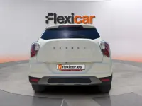 Usado SsangYong Tivoli 163 CV (119 kW) 2024 Blanco SUV