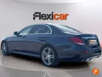 Usado Mercedes E220 194 CV (142 kW) 2017 Azul Berlina