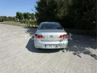 Usado VW Passat Advance 140 CV (102 kW) 2014 Gris / plata Berlina