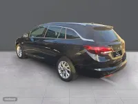 Usado Opel Astra Business Elegance 122 CV (89 kW) 2021 Negro Familiar