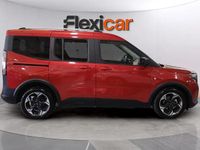 Usado Ford Tourneo Courier Titanium 125 CV (91 kW) 2025 Rojo Monovolumen