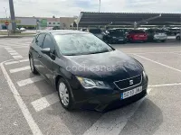 Usado Seat Leon Reference 105 CV (77 kW) 2016 Negro Berlina