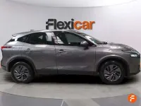 Usado Nissan Qashqai Acenta 140 CV (102 kW) 2024 Gris SUV