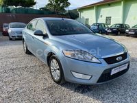 Usado Ford Mondeo Trend 125 CV (91 kW) 2008 Azul Berlina