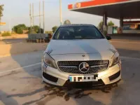 Usado Mercedes A250 AMG line 211 CV (155 kW) 2013 Gris Utilitario