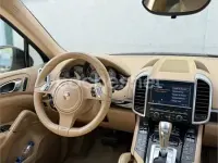 Usado Porsche Cayenne 240 CV (176 kW) 2012 Negro SUV