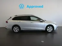 Usado VW Golf VIII Life 110 HP (80 kW) 2024 Cinzento Carrinha