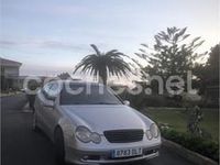 Usado Mercedes C220 143 HP (105 kW) 2001 Cinzento Sedan