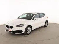 Usado Seat Leon Style 110 CV (80 kW) 2021 Blanco Berlina