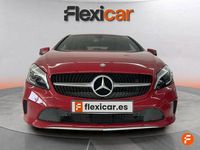 Usado Mercedes A180 Style 109 CV (80 kW) 2015 Rojo Utilitario