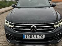 Usado VW Tiguan R-line 150 CV (110 kW) 2020 Gris / plata SUV