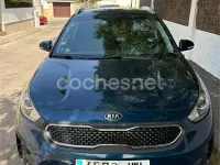 Usado Kia Niro 141 CV (103 kW) 2017 Azul SUV