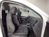 Usado Skoda Karoq Selection 150 CV (110 kW) 2025 Blanco SUV