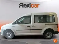 Usado VW Caddy Trendline 122 CV (89 kW) 2017 Blanco Monovolumen