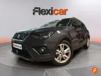 Usado Seat Arona FR 115 CV (84 kW) 2020 Gris SUV