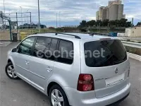 Usado VW Touran Edition 105 CV (77 kW) 2008 Gris / plata Monovolumen