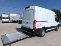 Usado Ford Transit 131 CV (96 kW) 2021 Blanco Van