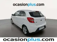 Usado Ford Ka Plus Ultimate 86 CV (63 kW) 2017 Blanco Utilitario